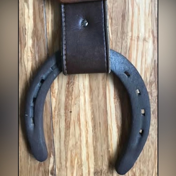 Vintage Cowboy Belt Buckle with Wood Frame - Picture 5 of 6